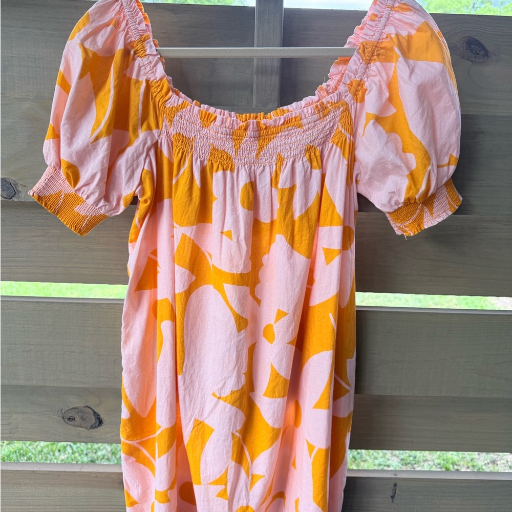 Free People Mila Printed Tangerine Combo Off Shoulder Smocked Mini Dress size M - Picture 4 of 5